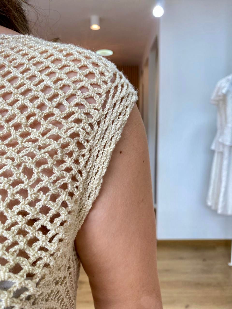 Top tejido beige