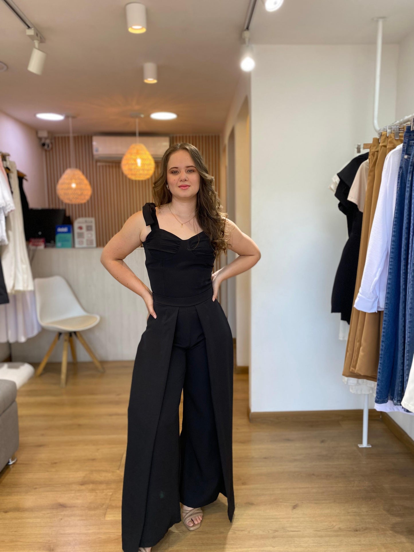Pantalon De Vuelo Negro