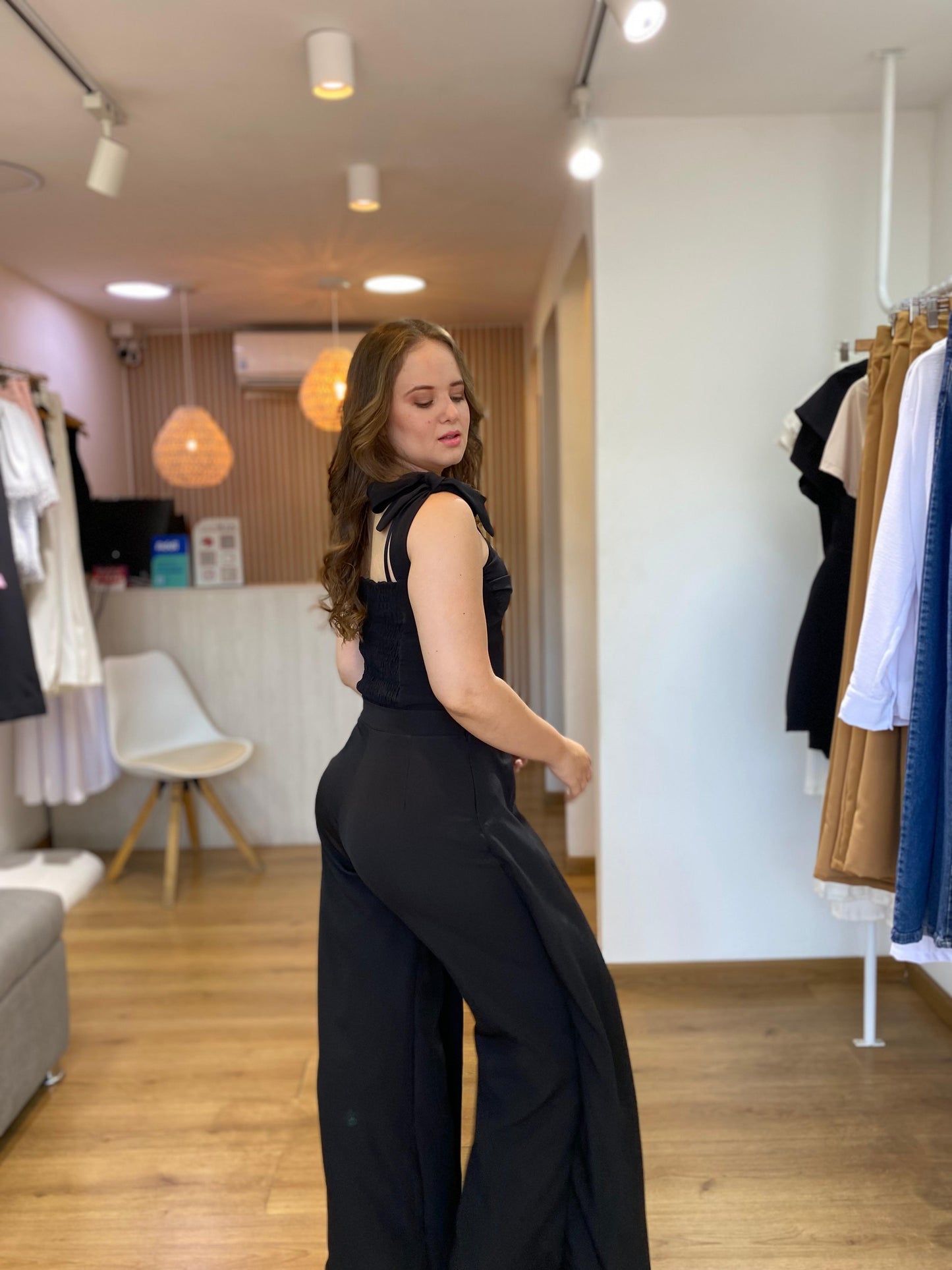Pantalon De Vuelo Negro