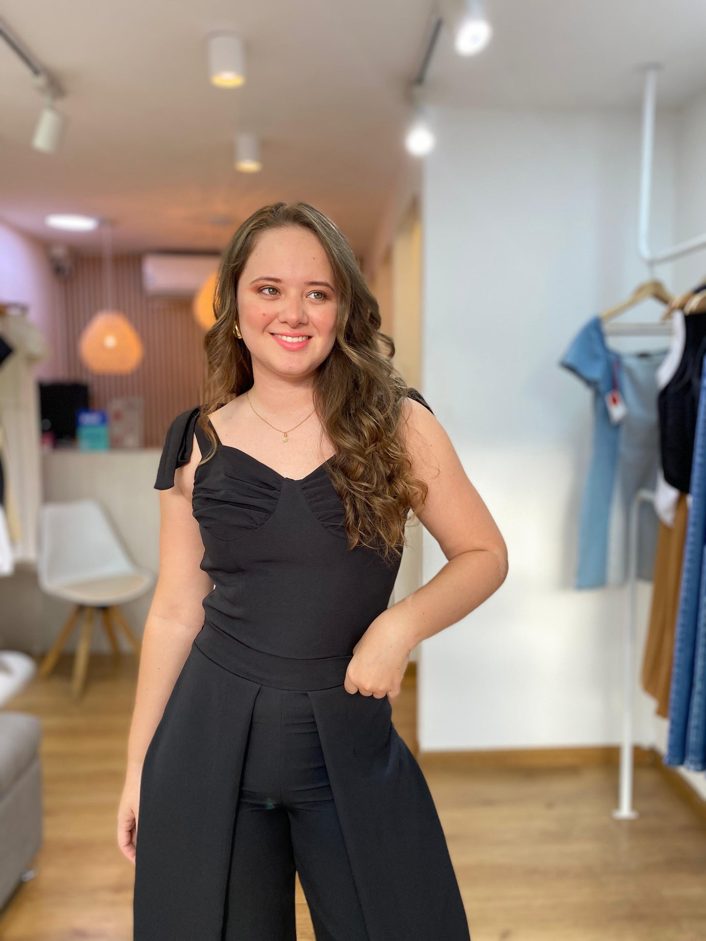 Blusa De Vuelo Negro